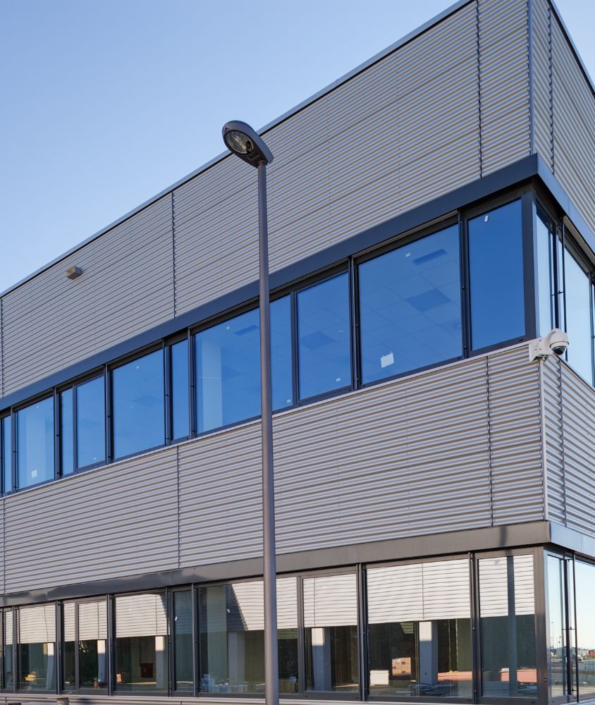 fachada de vidro em Canoas